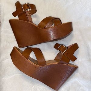 Brown Wedges